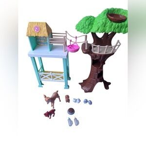 2016 Barbie Careers Animal Rescue Doll and Playset Incomplete